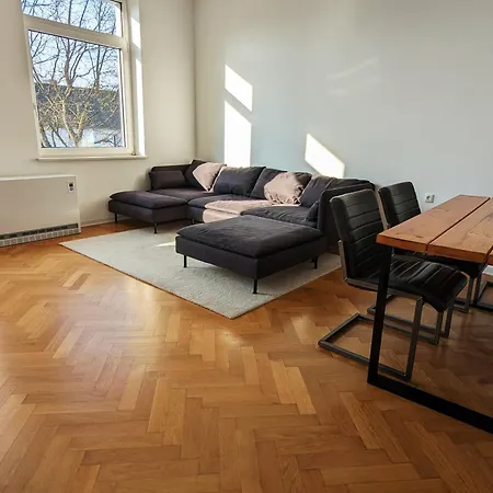 Apartment Zentral Gelegen, Sehr Geraeumig, 3 Zimmer, 3 Betten Essen