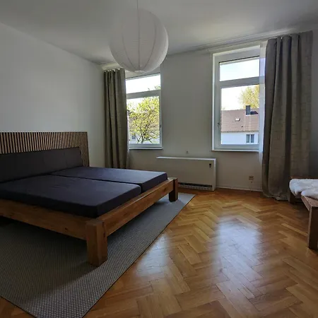 Zentral Gelegen, Sehr Geraeumig, 3 Zimmer, 3 Betten Daire Essen